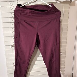 Danskin yoga exercise pants, jogger leg, maroon